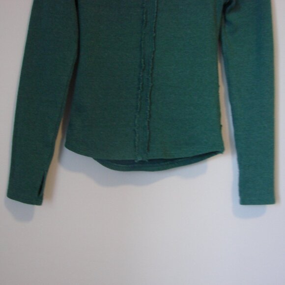 Free People We The Free Like A Boss Green Knit Top Sweater Raw Edge Small - Picture 16 of 16